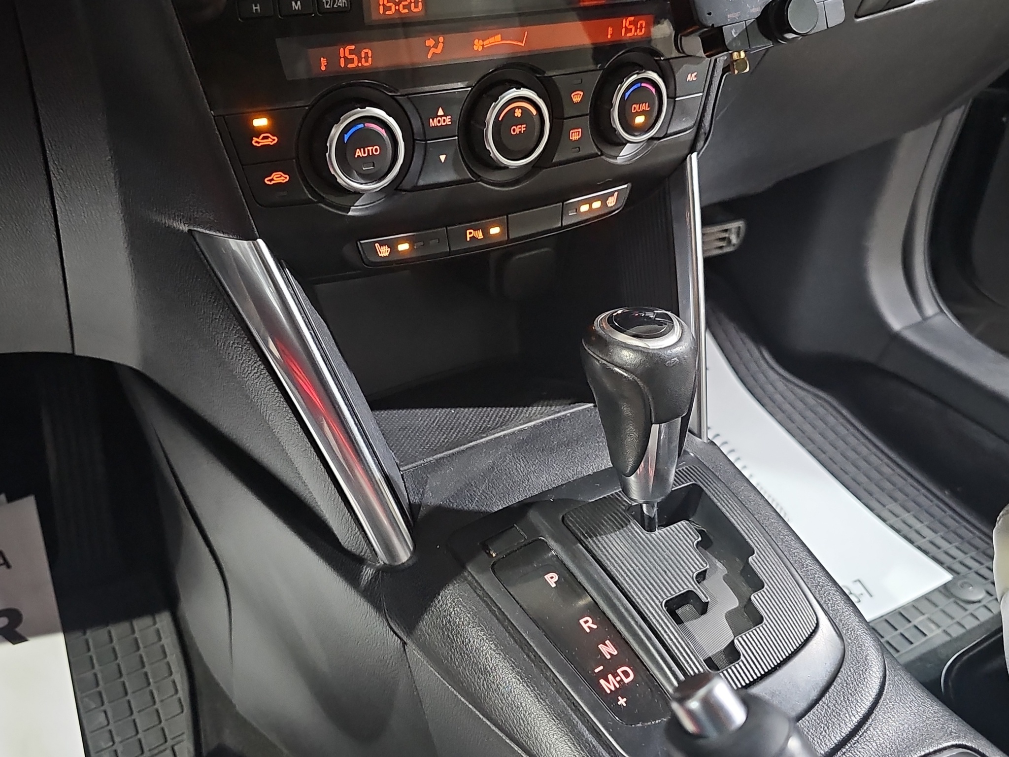 
								Mazda CX-5 4X4/AUTO/T.O.P full									