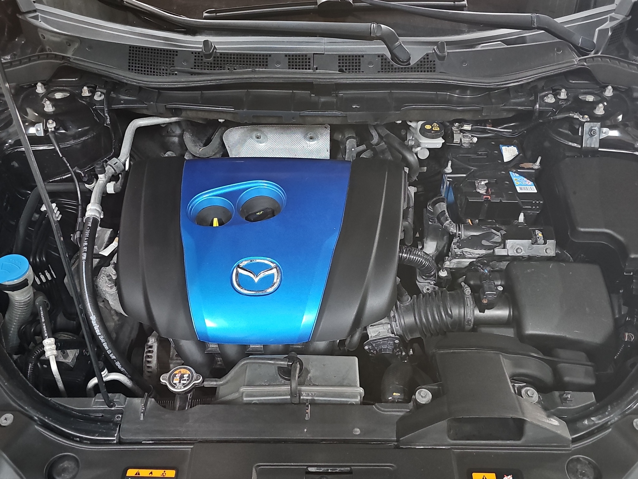 
								Mazda CX-5 4X4/AUTO/T.O.P full									