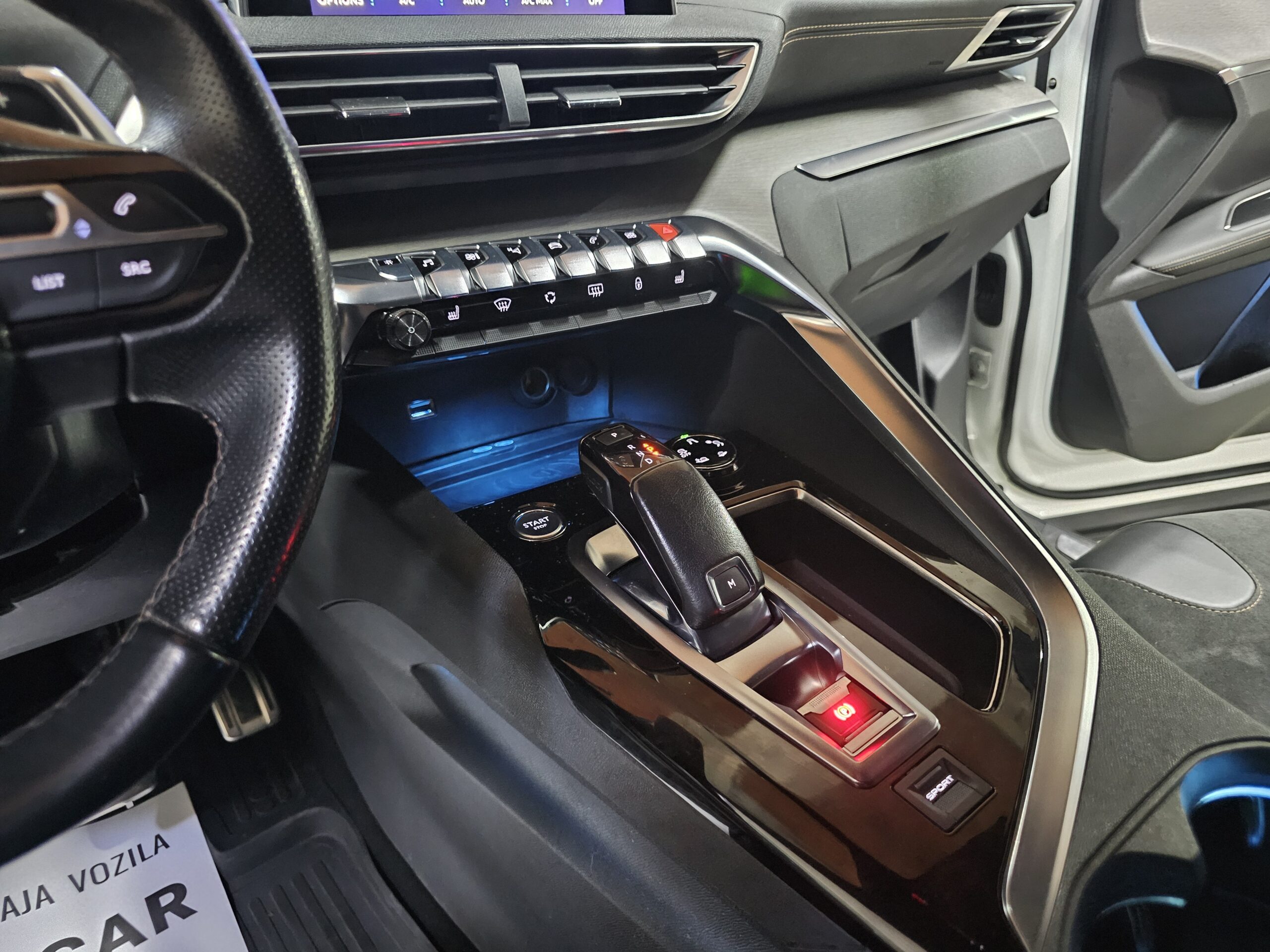 
								Peugeot 3008 GT-LINE full									