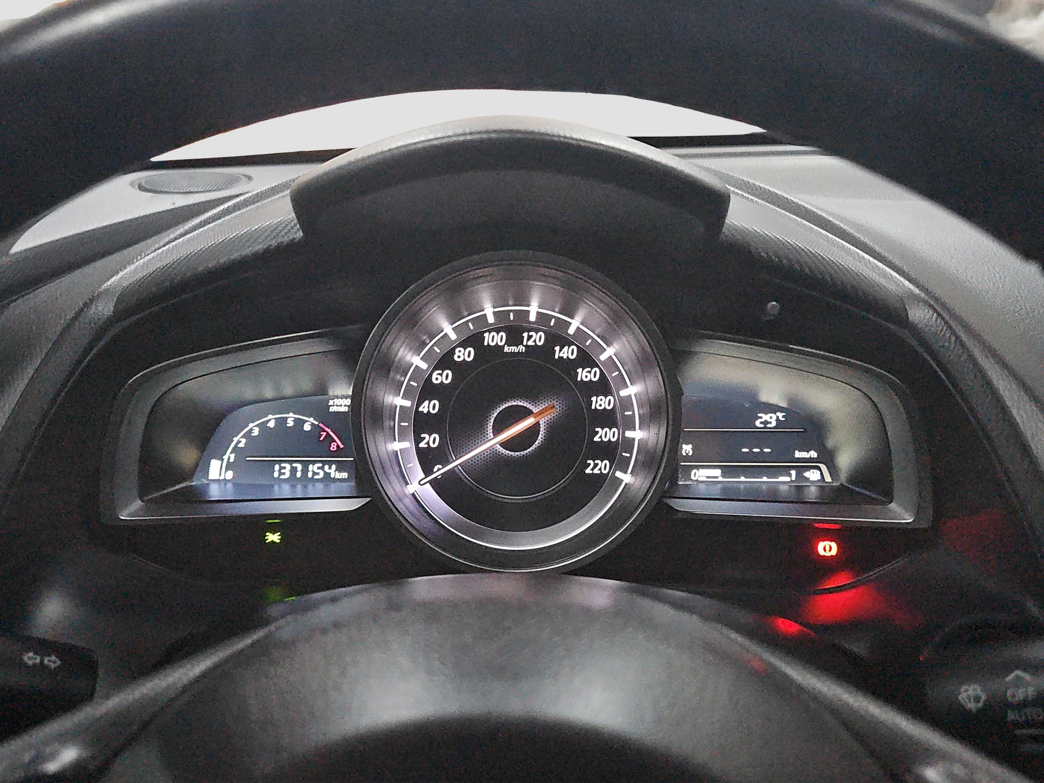 
								Mazda 2 full									