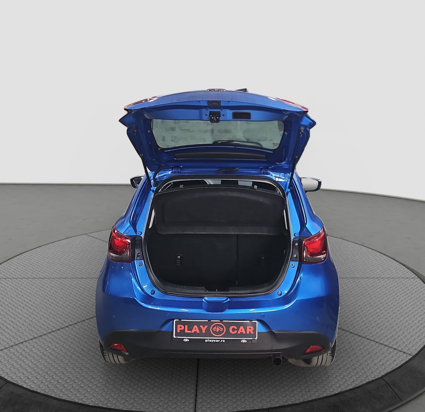 
								Mazda 2 full									