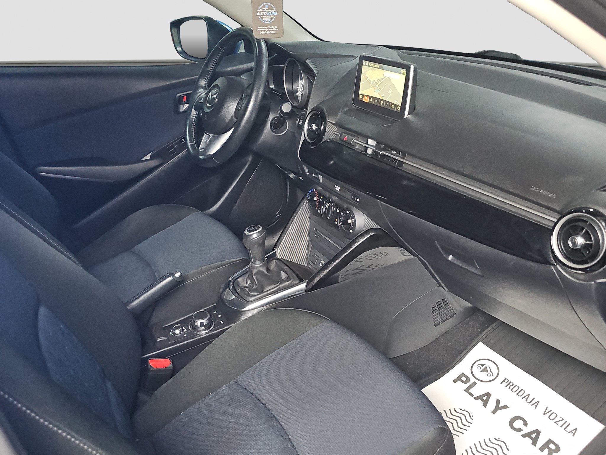 
								Mazda 2 full									