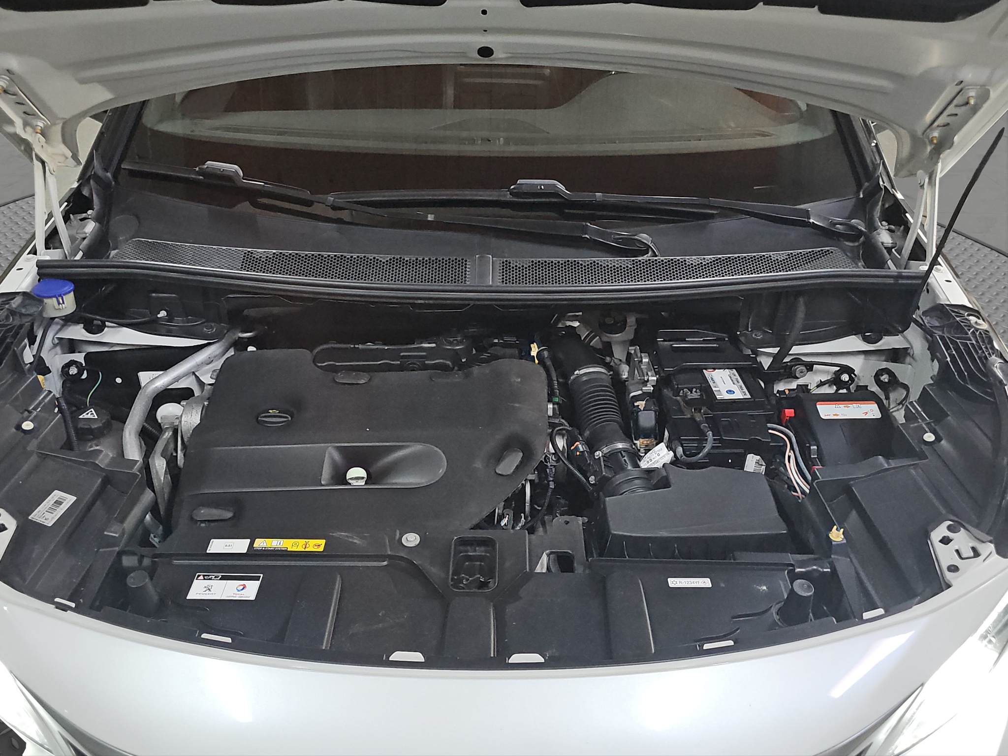 
								Peugeot 3008 GT-LINE full									