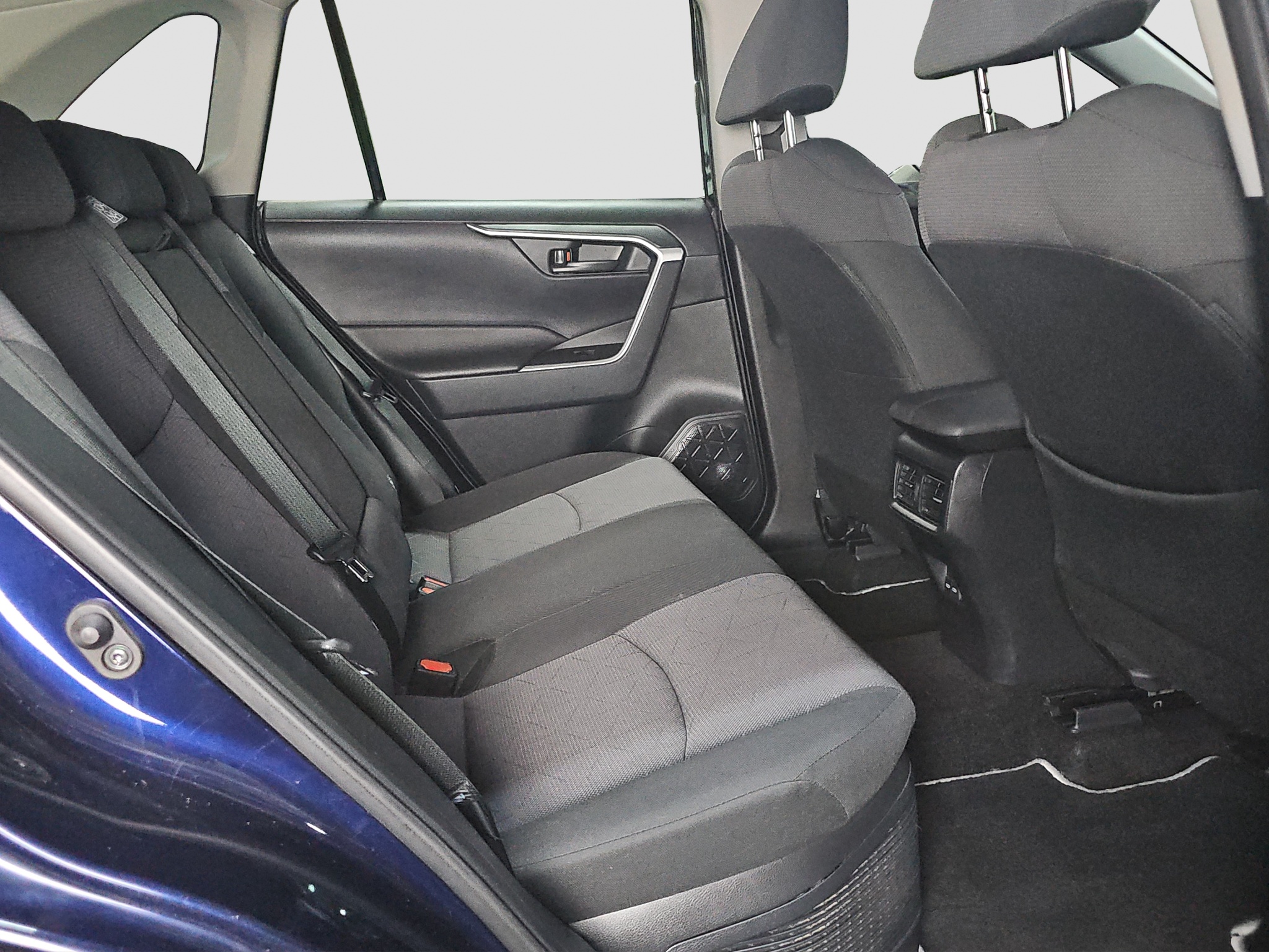 
								Toyota RAV 4 AWD/T0P full									