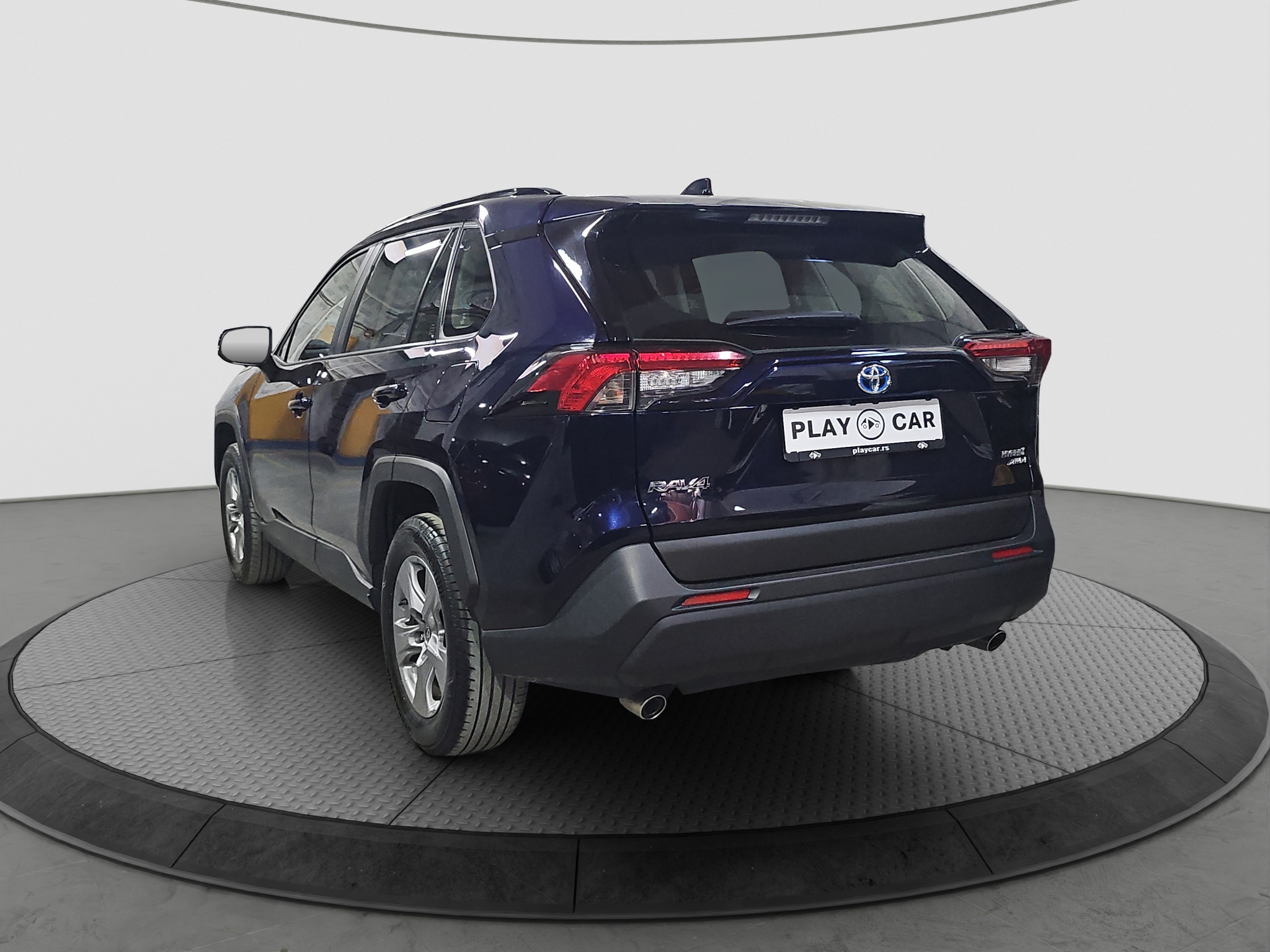 
								Toyota RAV 4 AWD/T0P full									