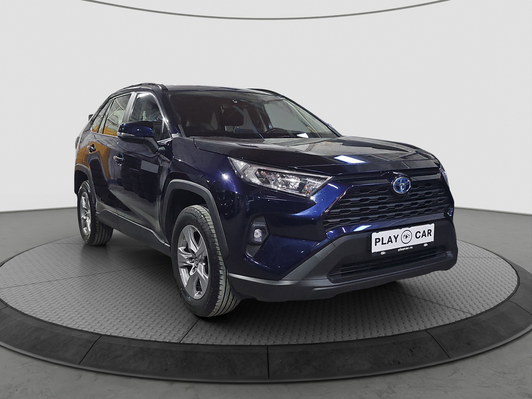 
								Toyota RAV 4 AWD/T0P full									