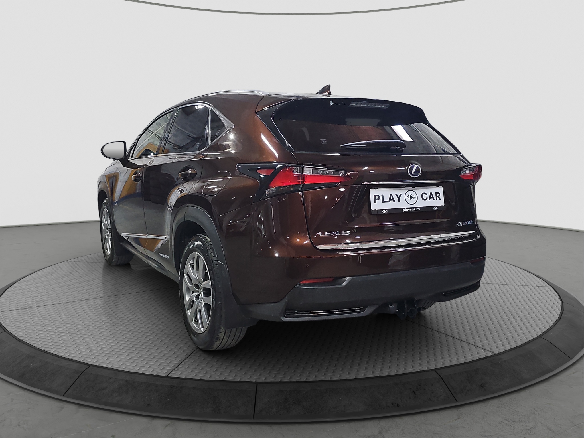 
								Lexus NX 4X4/T.O.P full									