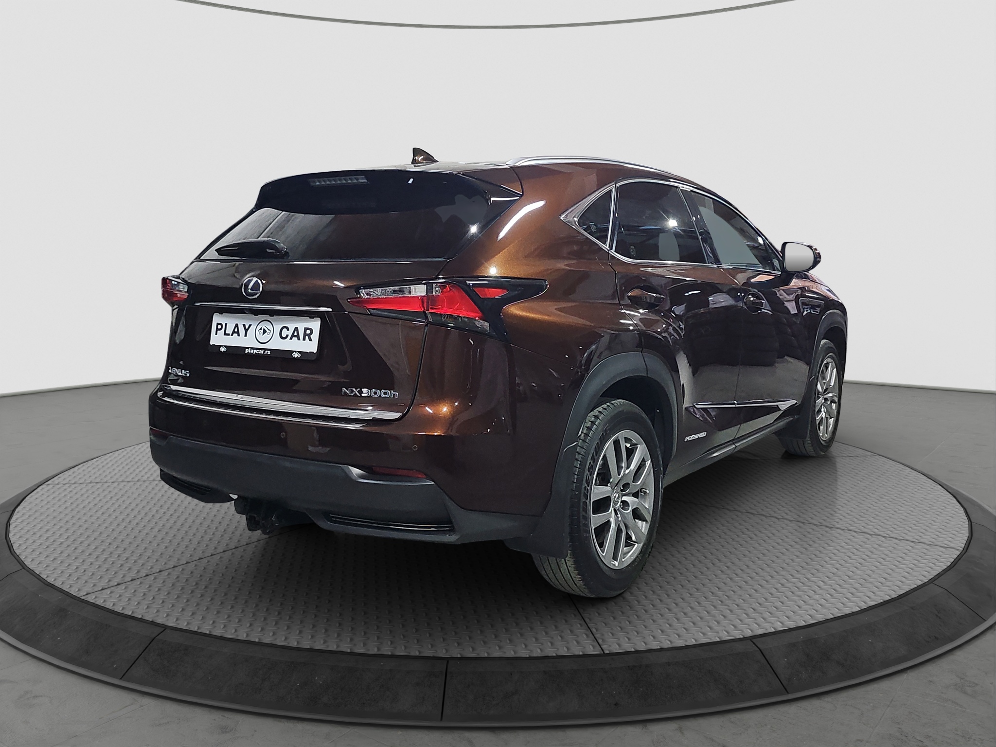 
								Lexus NX 4X4/T.O.P full									