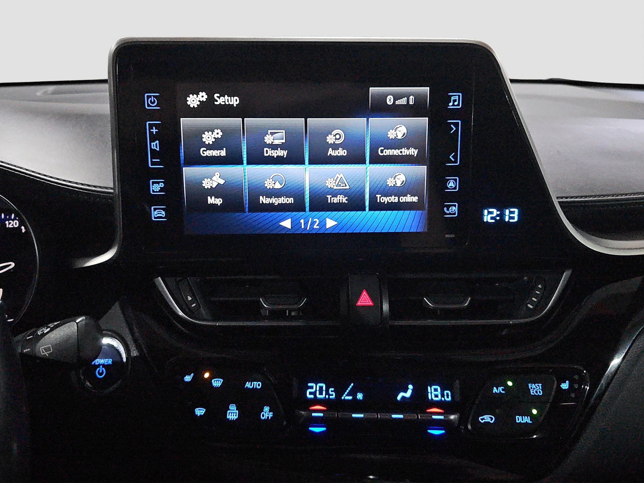 
								Toyota C-HR full									