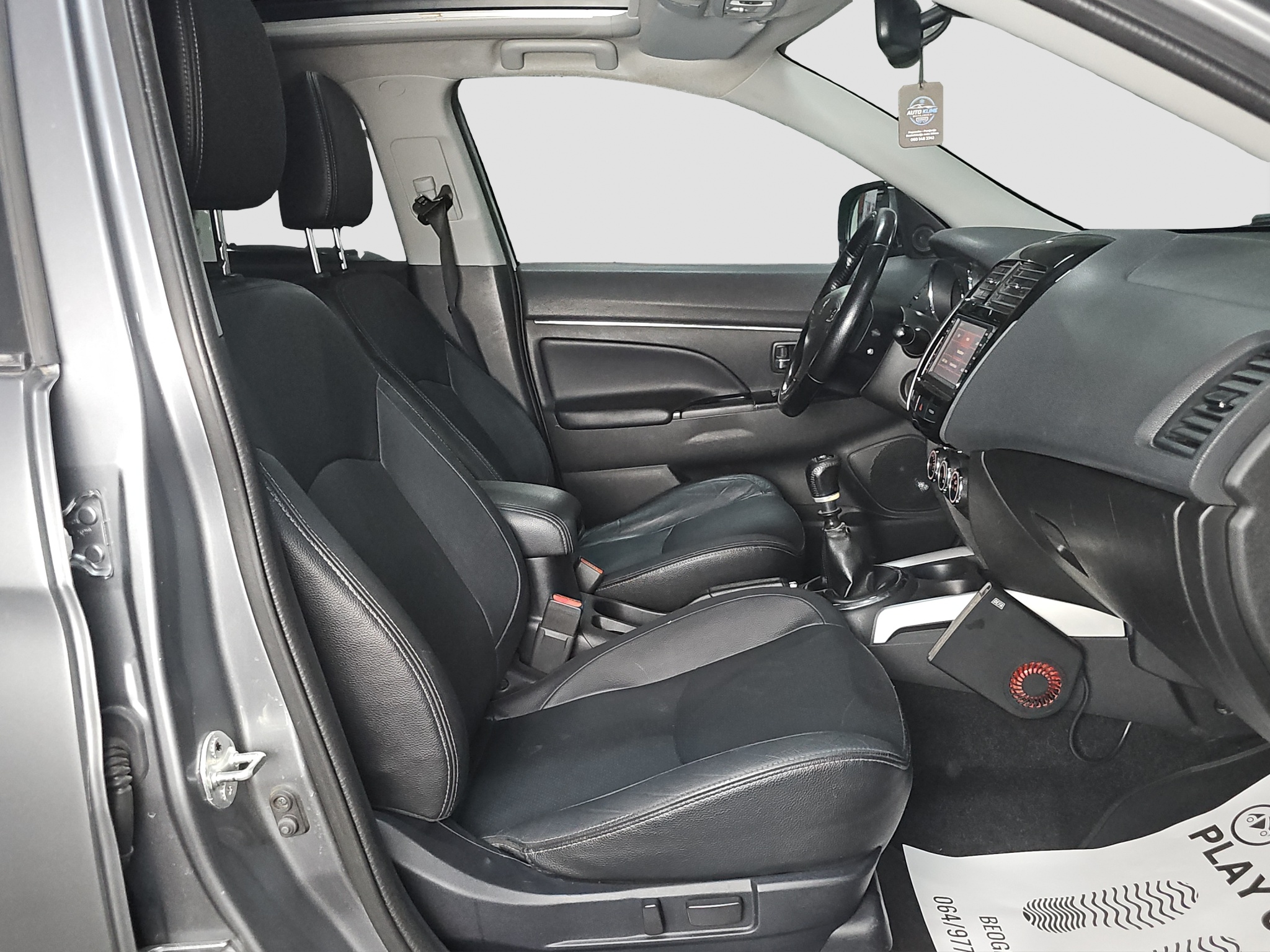 
								Peugeot 4008 AWD/PANO/FUL.L full									