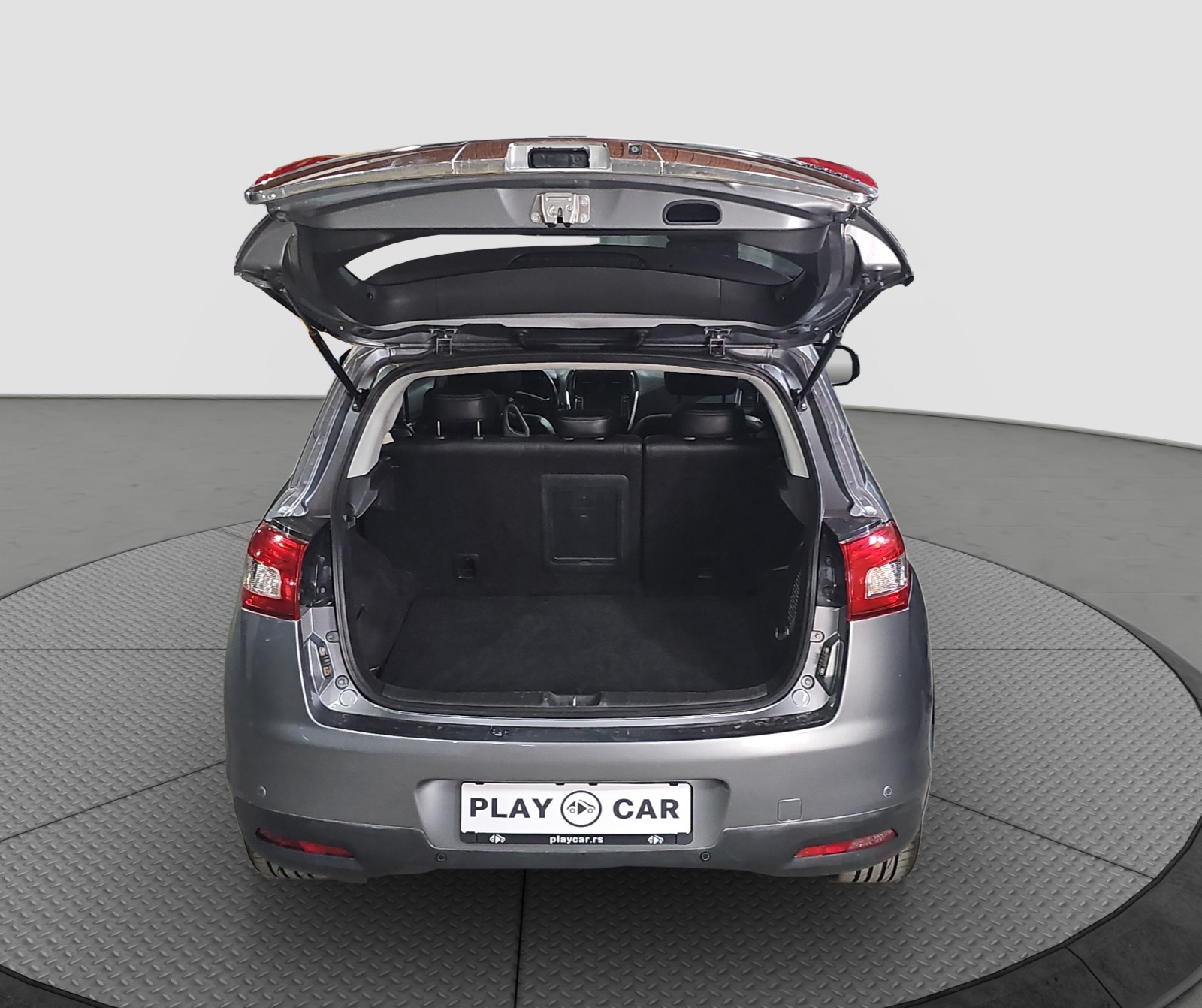 
								Peugeot 4008 AWD/PANO/FUL.L full									