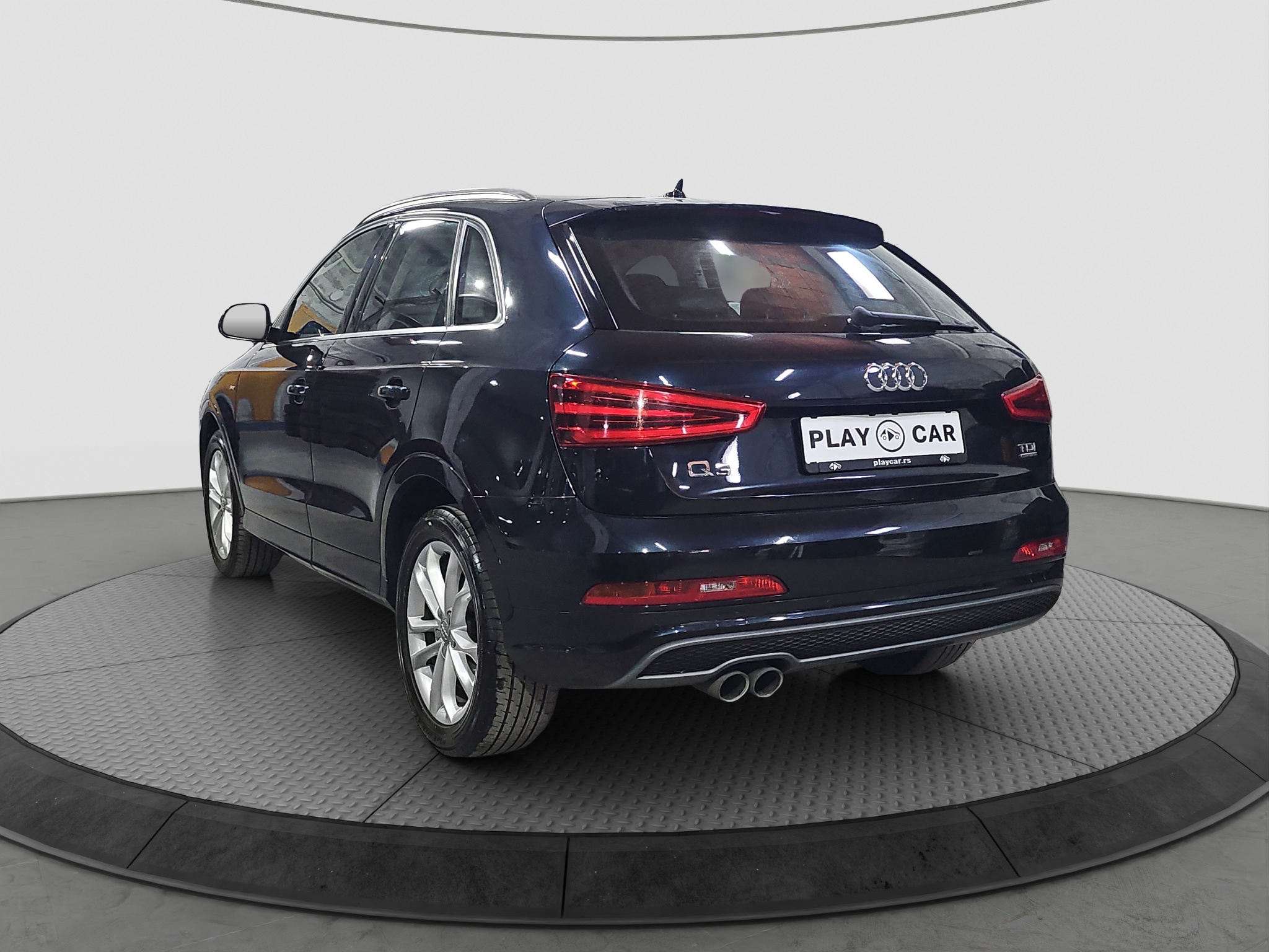 
								Audi Q3 S-line/4×4/AUTO full									