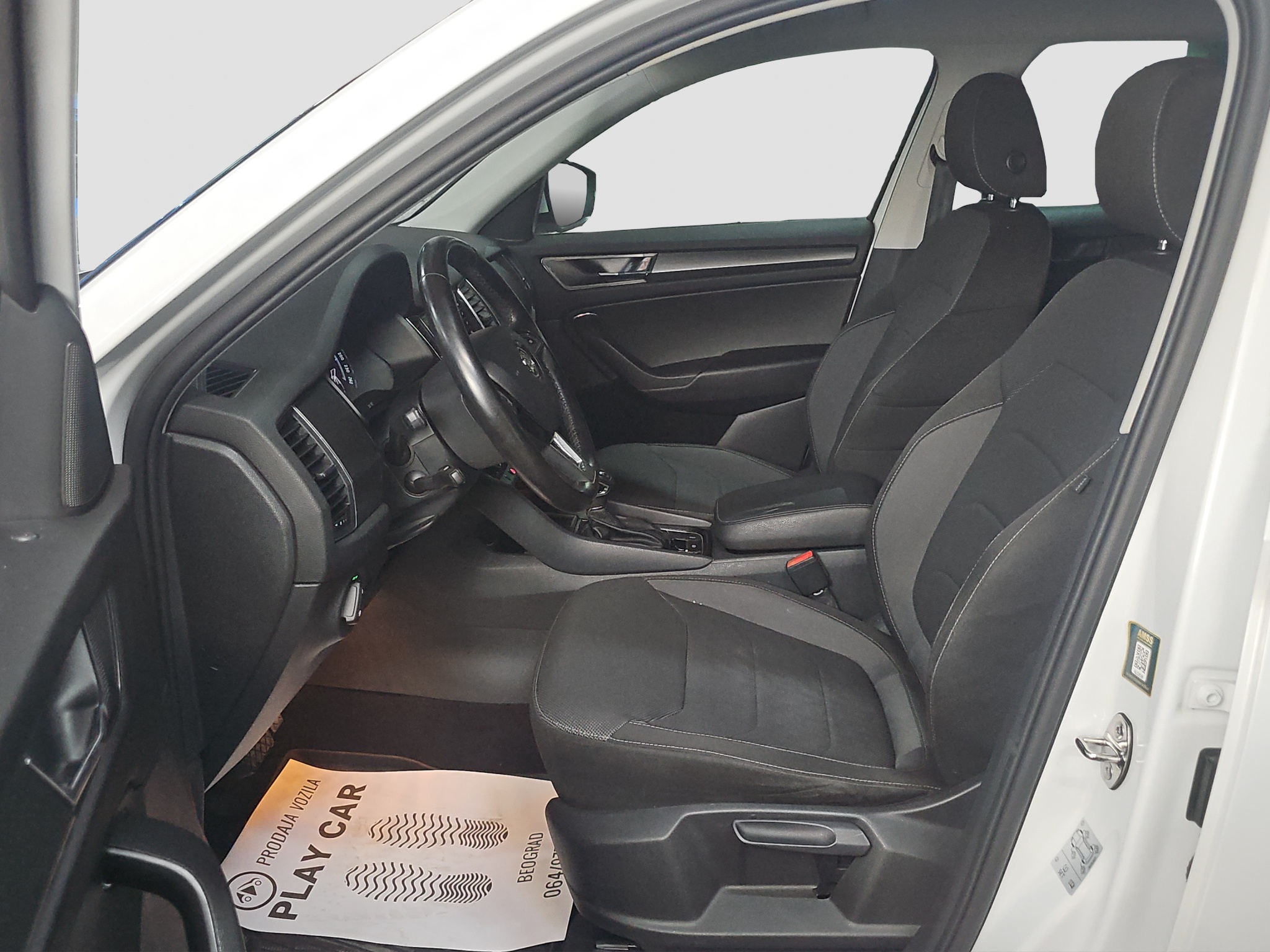 
								Škoda Kodiaq 4X4/DSG full									