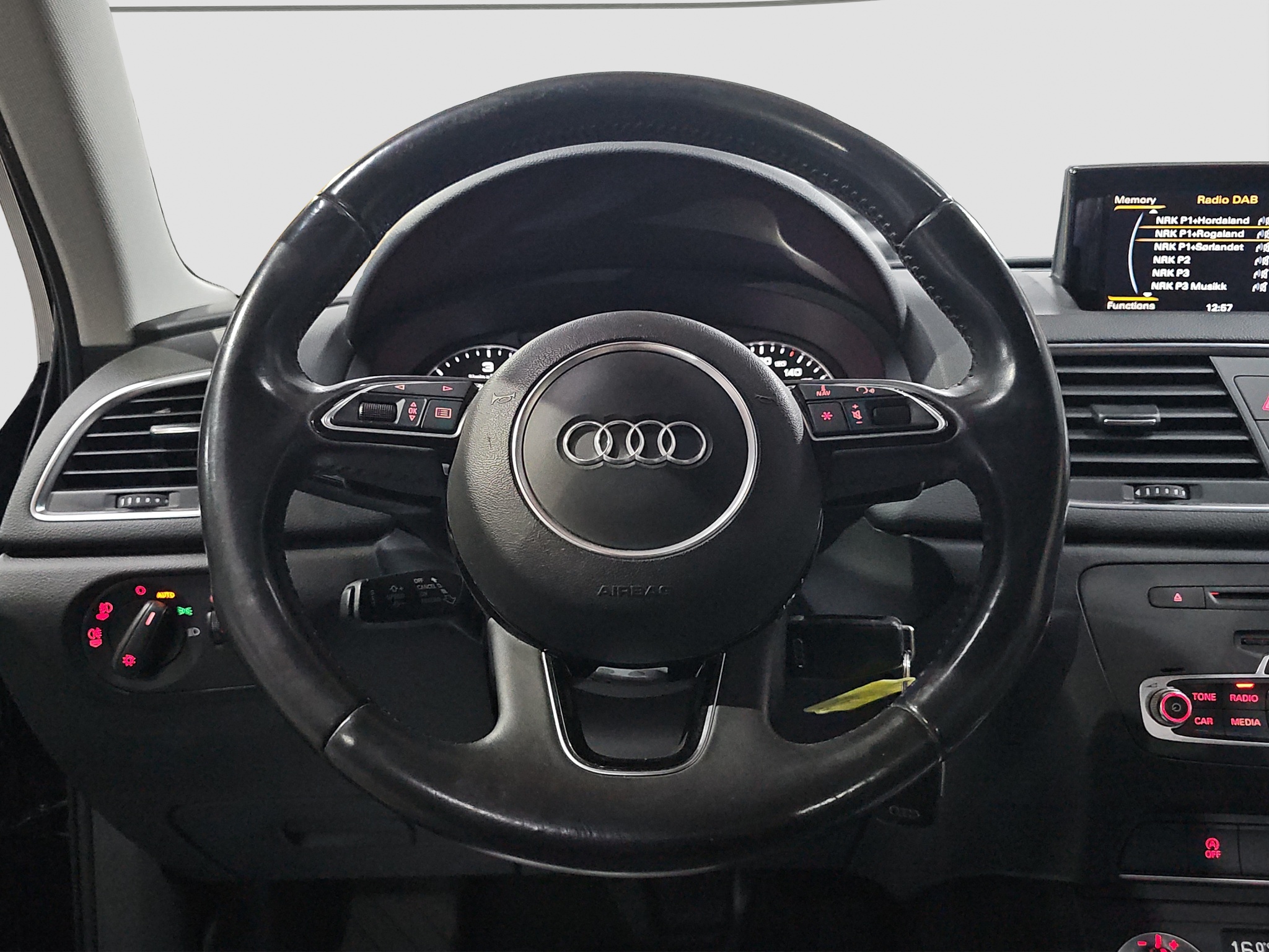 
								Audi Q3 S-line/4×4/AUTO full									