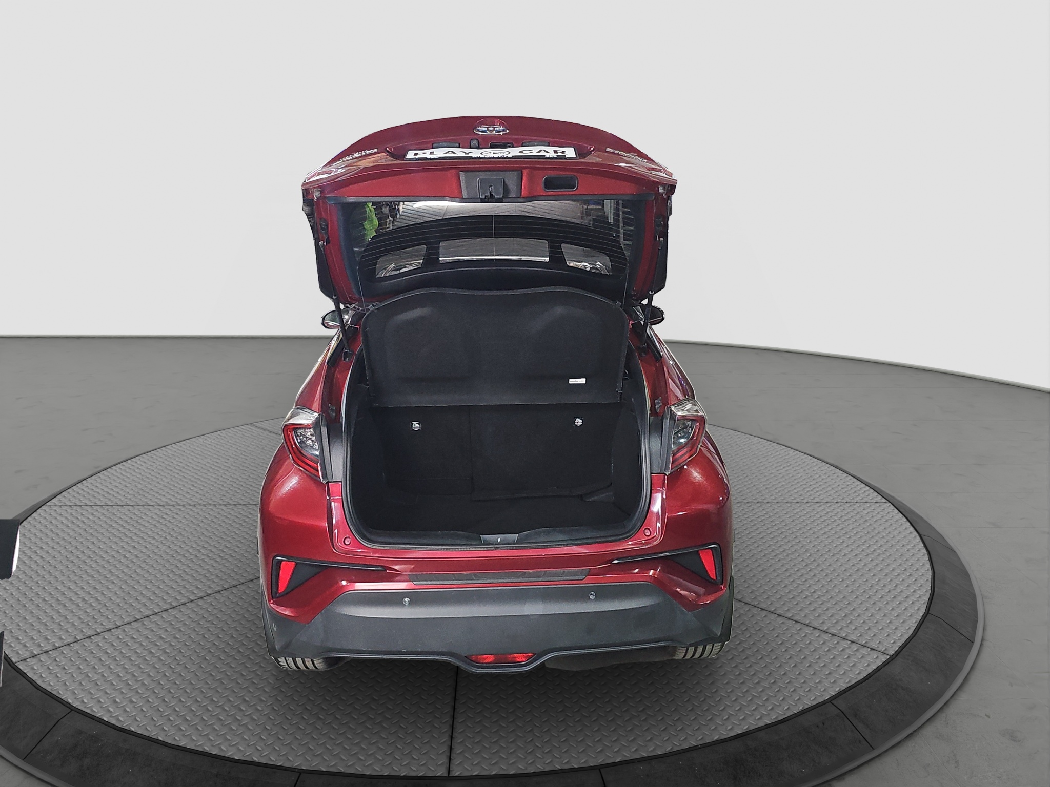 
								Toyota C-HR T.O.P. full									
