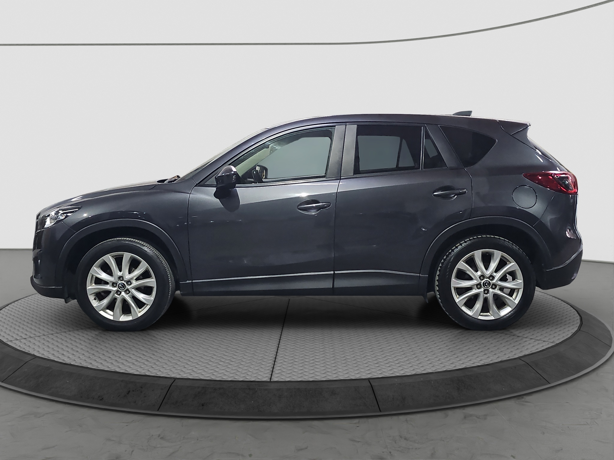 
								Mazda CX-5 AWD/0DLIČNA full									