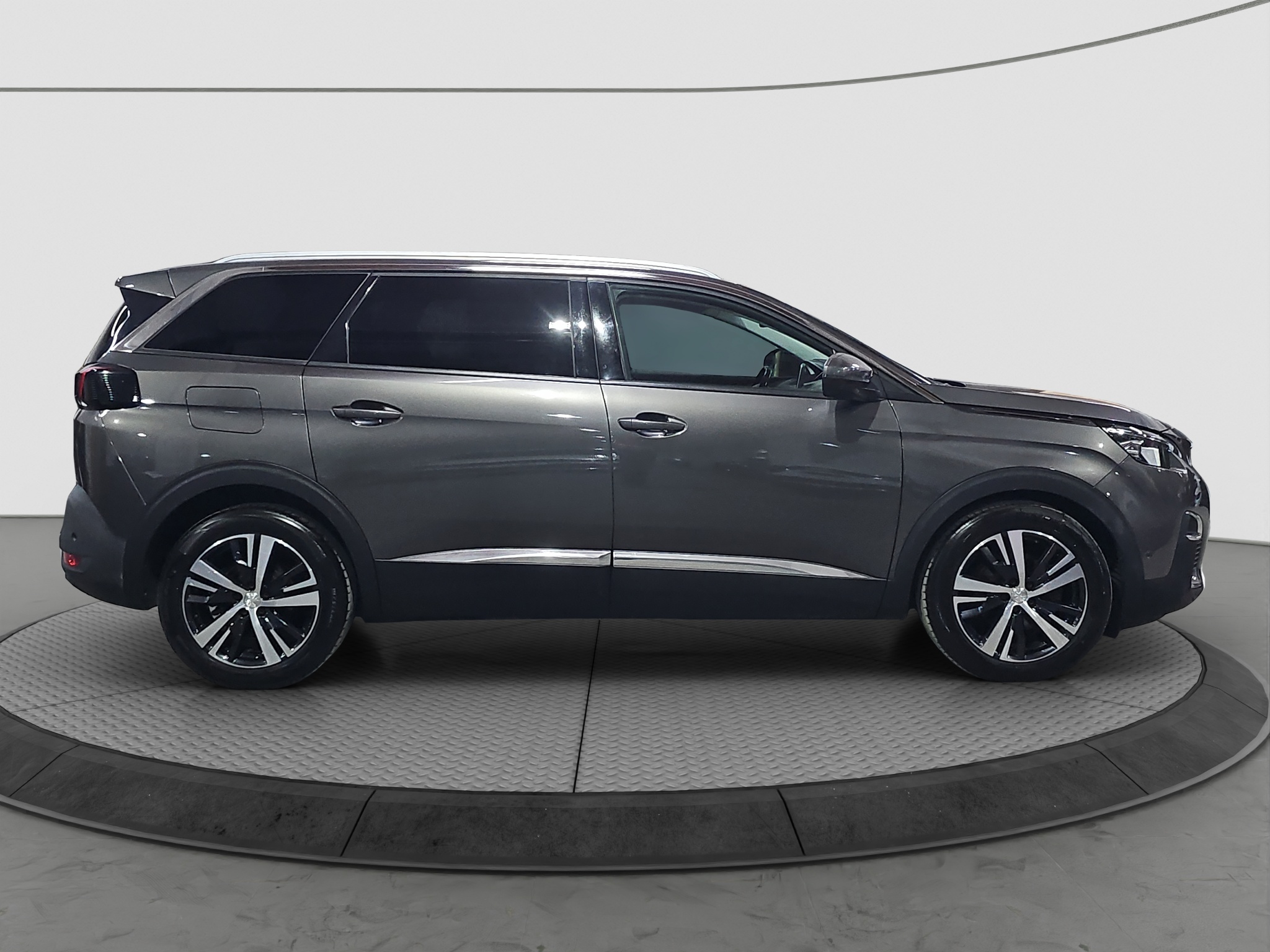 
								Peugeot 5008 VIRT/AUTO/7sed full									