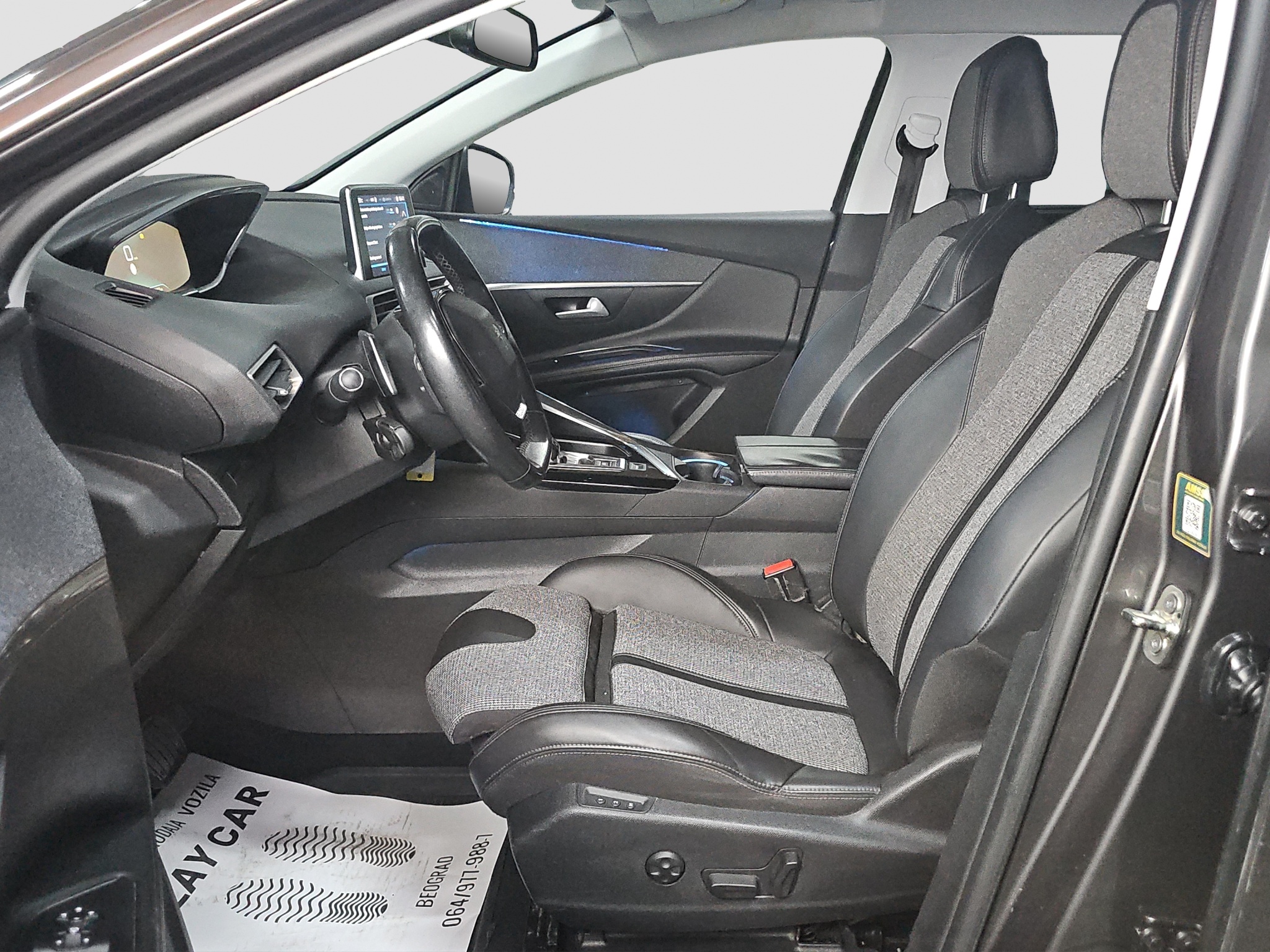 
								Peugeot 5008 VIRT/AUTO/7sed full									