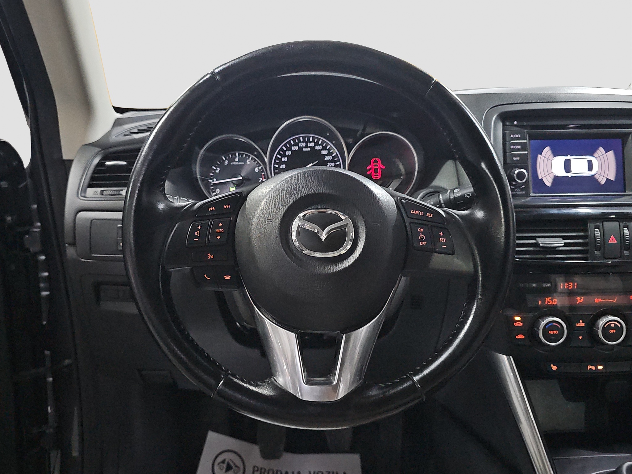
								Mazda CX-5 AWD/0DLIČNA full									