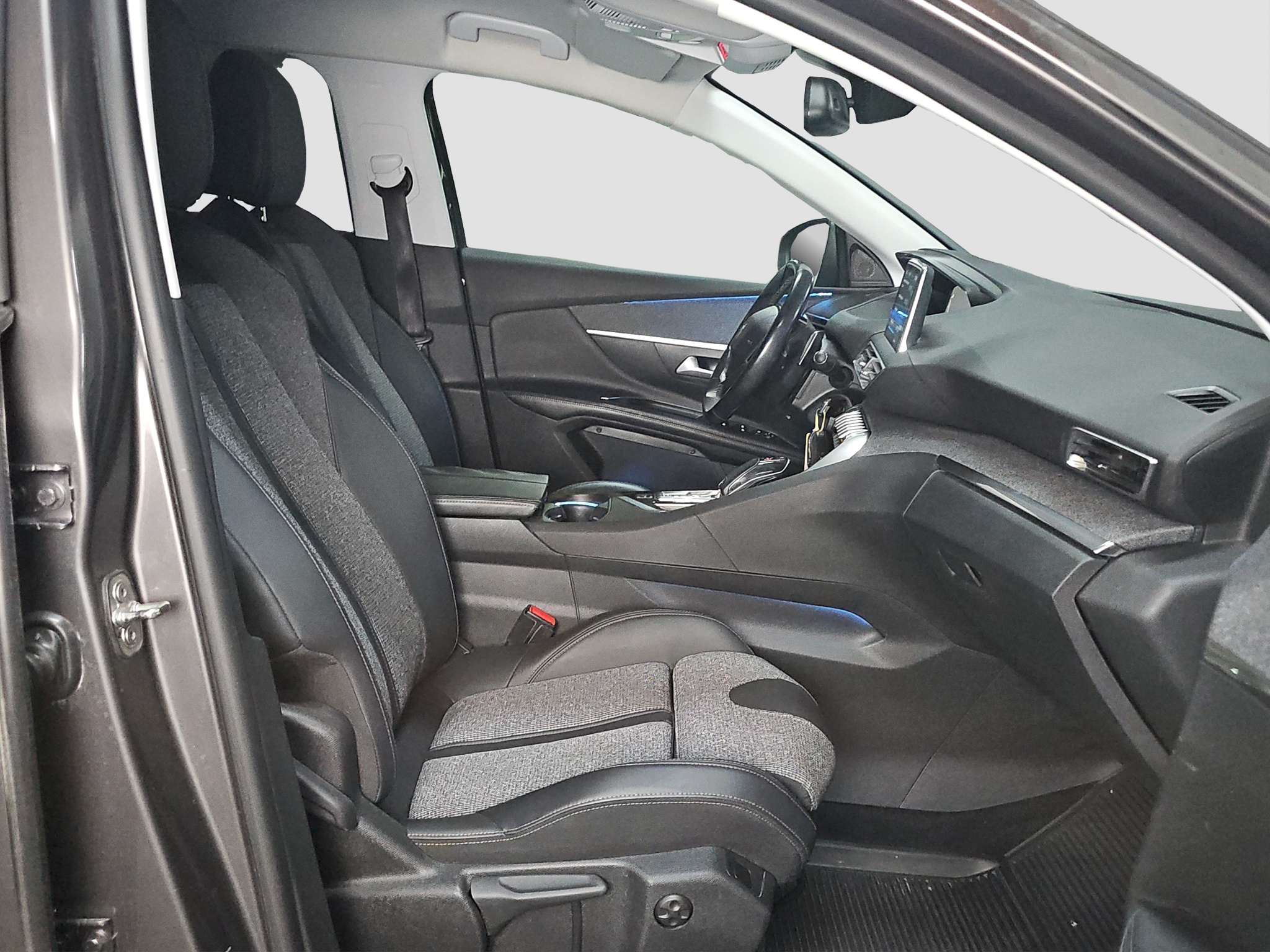 
								Peugeot 5008 VIRT/AUTO/7sed full									