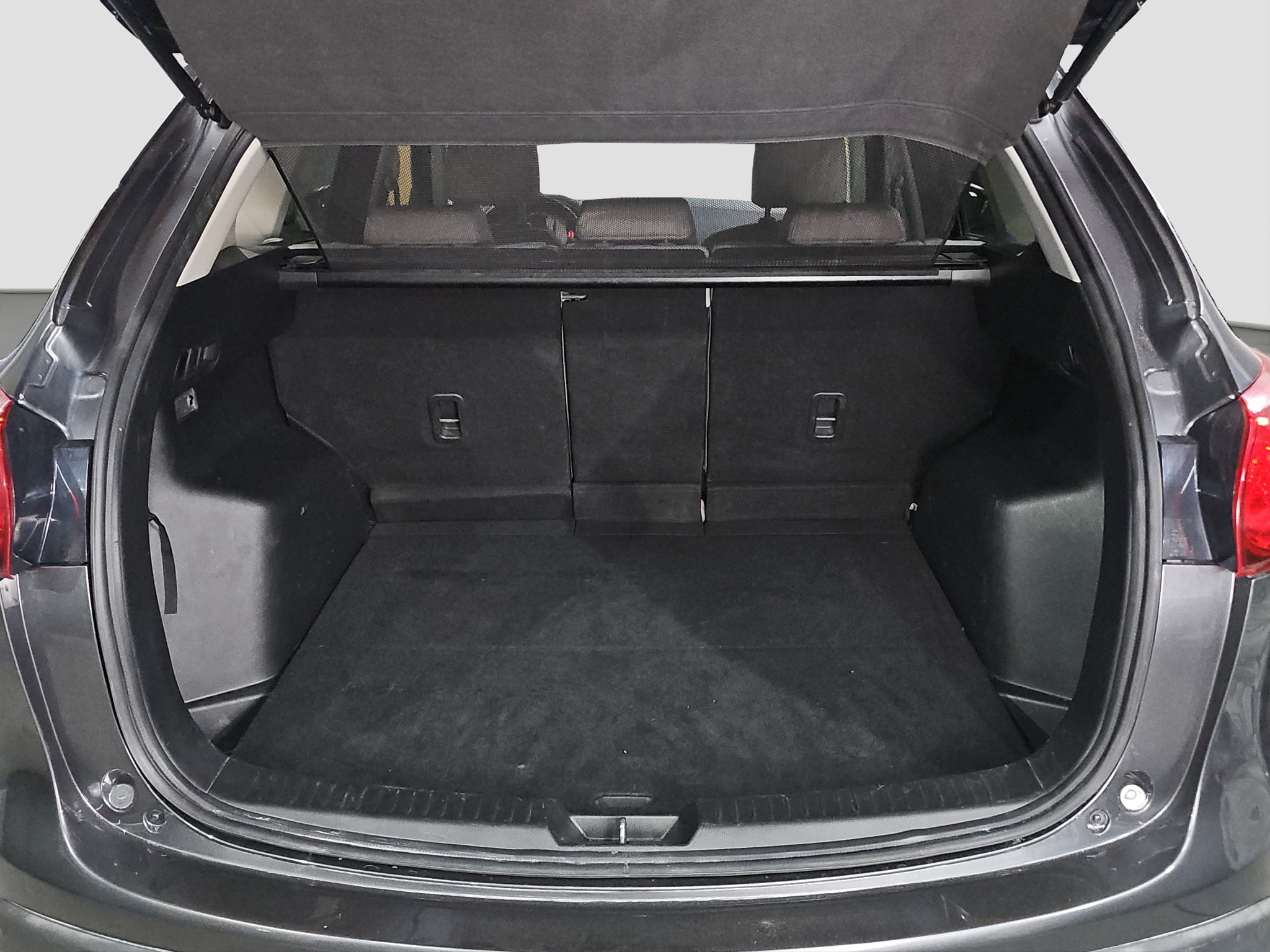 
								Mazda CX-5 AWD/0DLIČNA full									