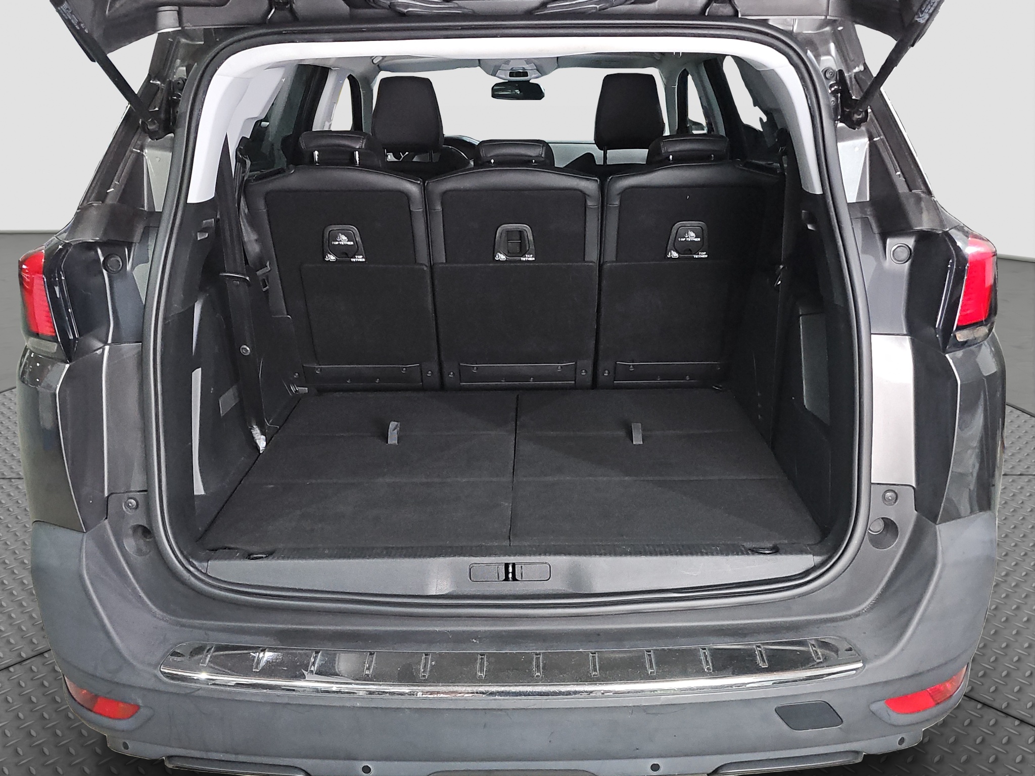 
								Peugeot 5008 VIRT/AUTO/7sed full									