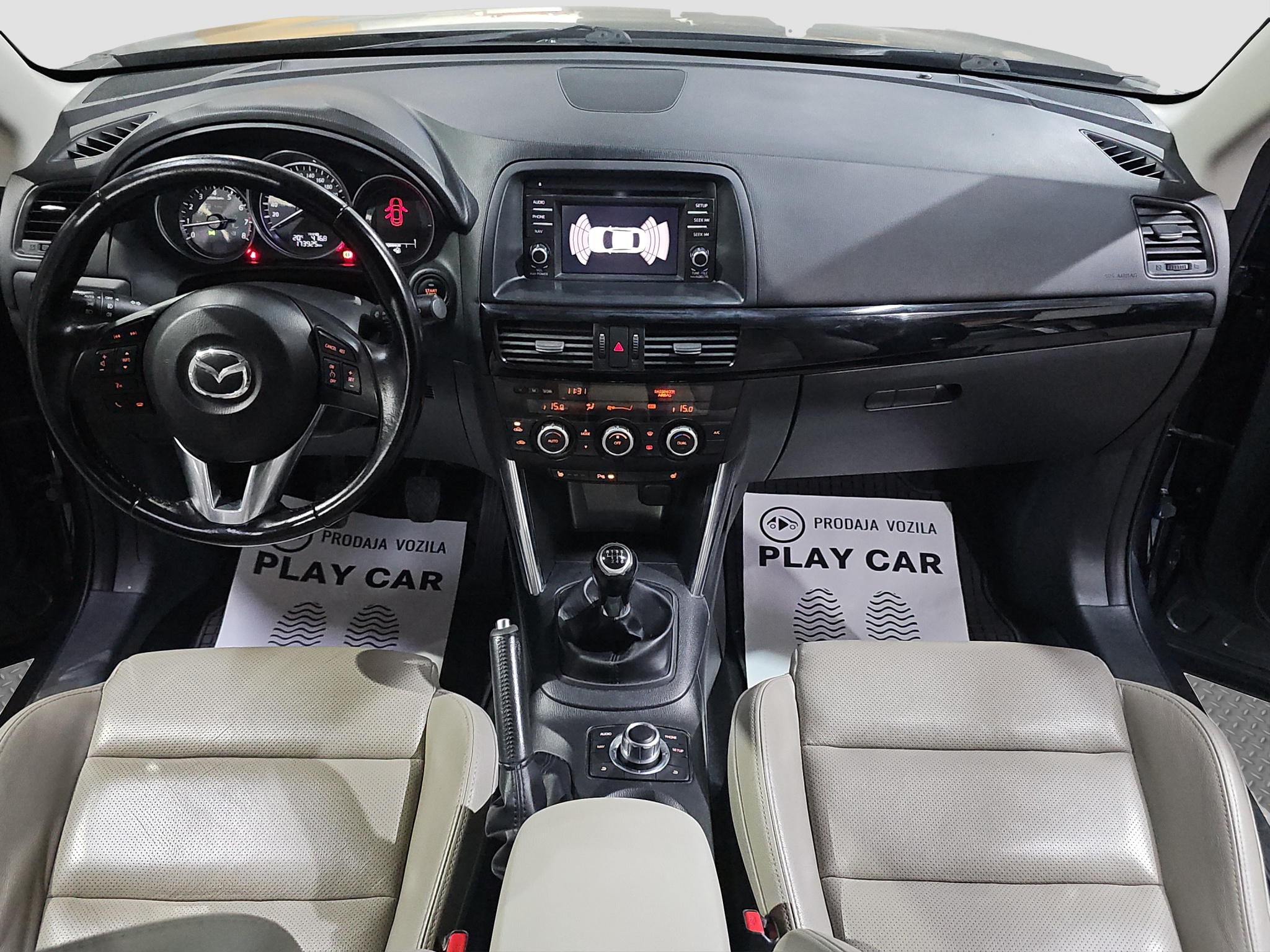 
								Mazda CX-5 AWD/0DLIČNA full									
