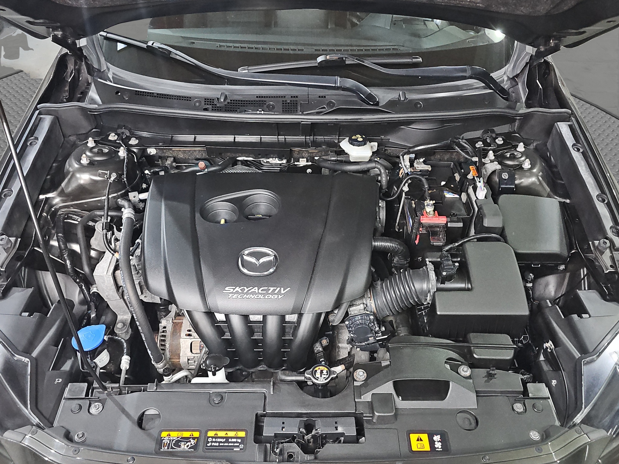 
								Mazda CX-3 AWD/AUTO full									