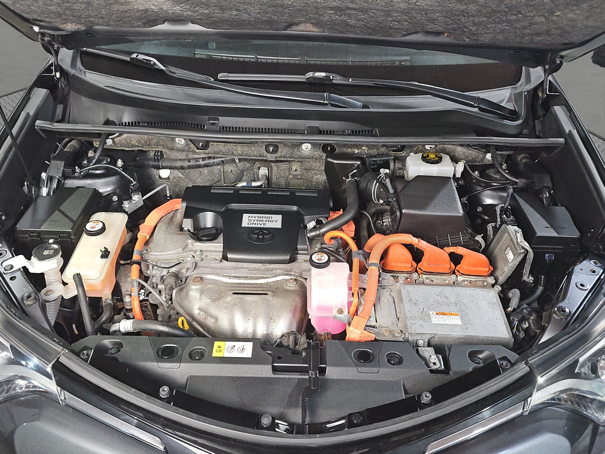 
								Toyota RAV 4 AWD/0DLIČAN full									