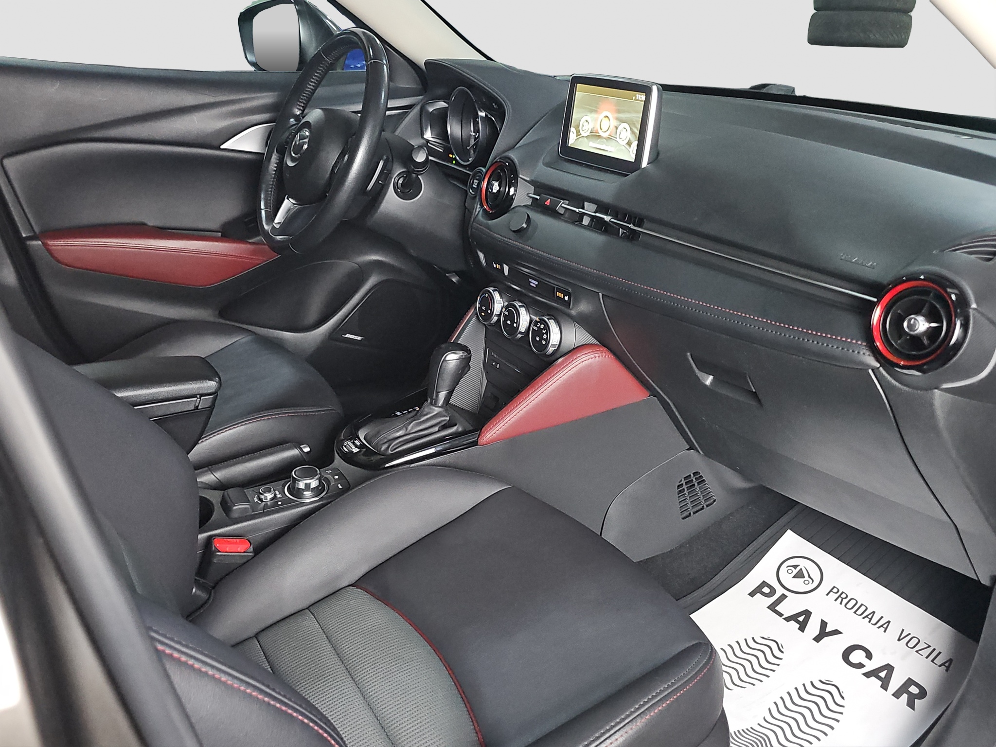 
								Mazda CX-3 AWD/AUTO full									