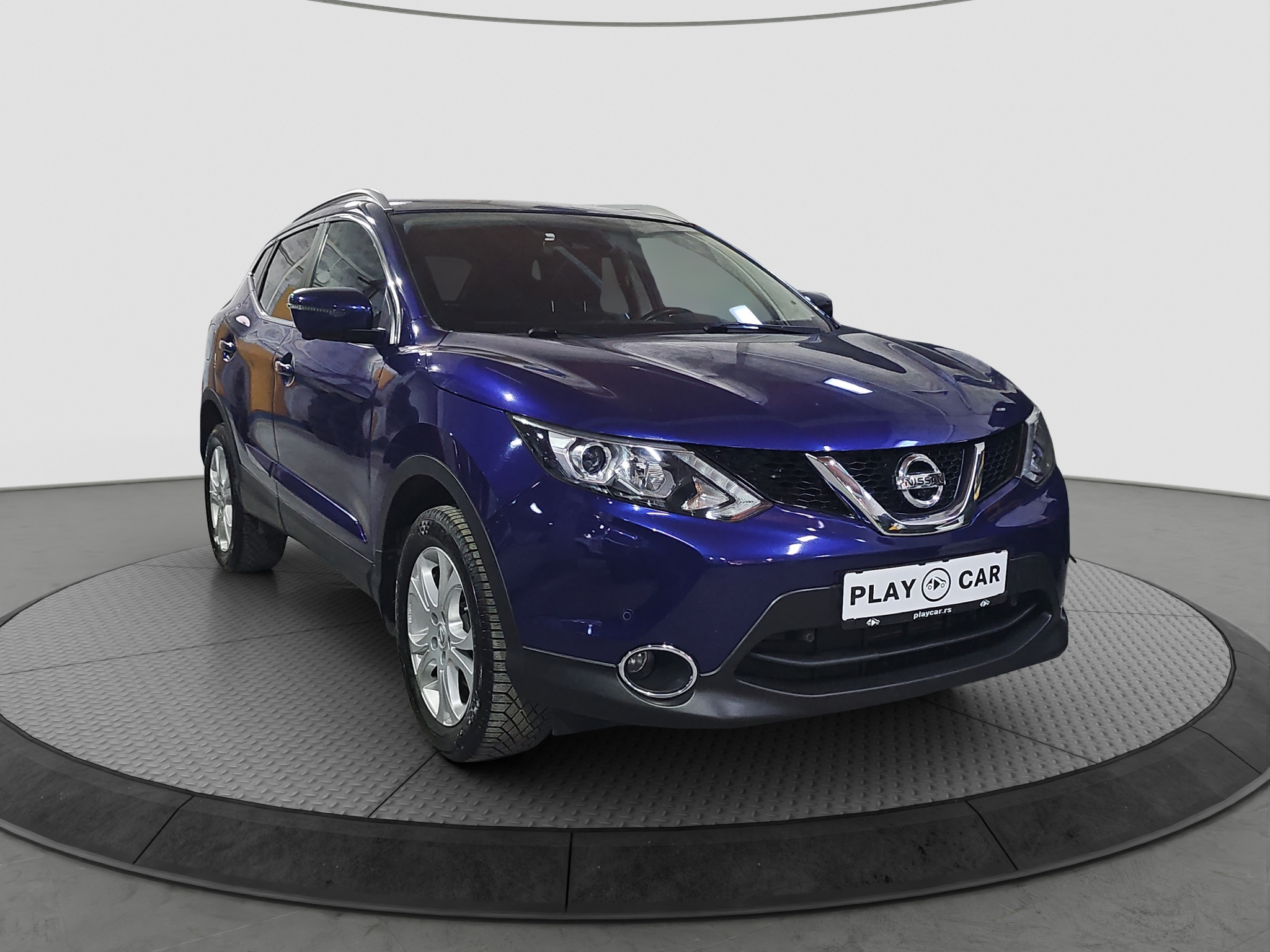 
								Nissan Qashqai TEKNA full									