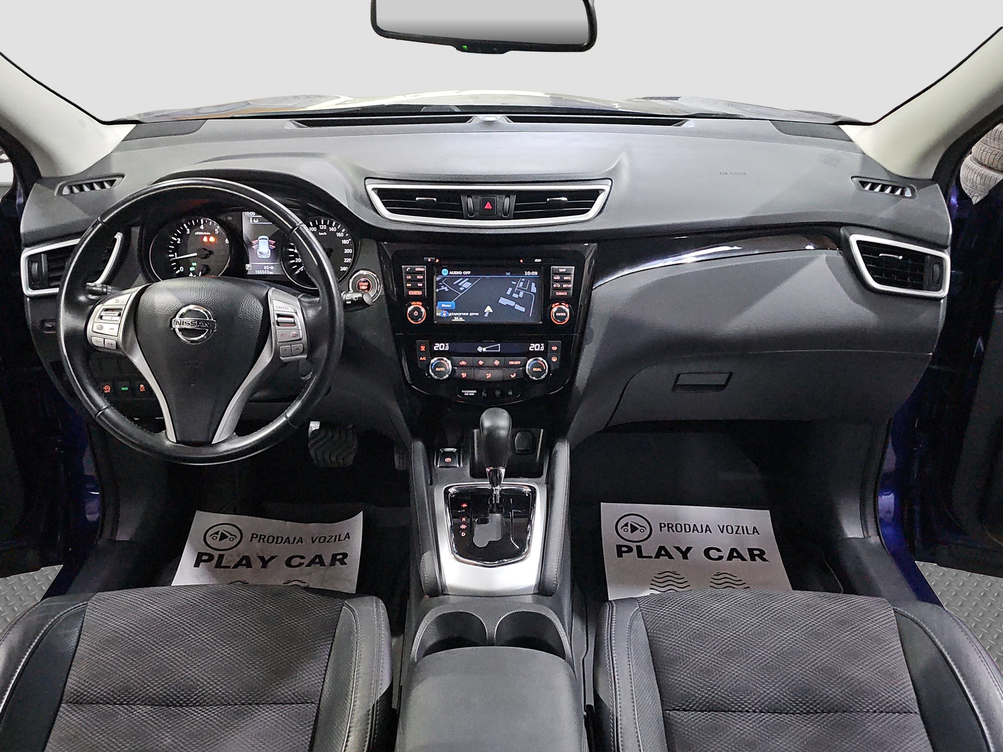 
								Nissan Qashqai TEKNA full									