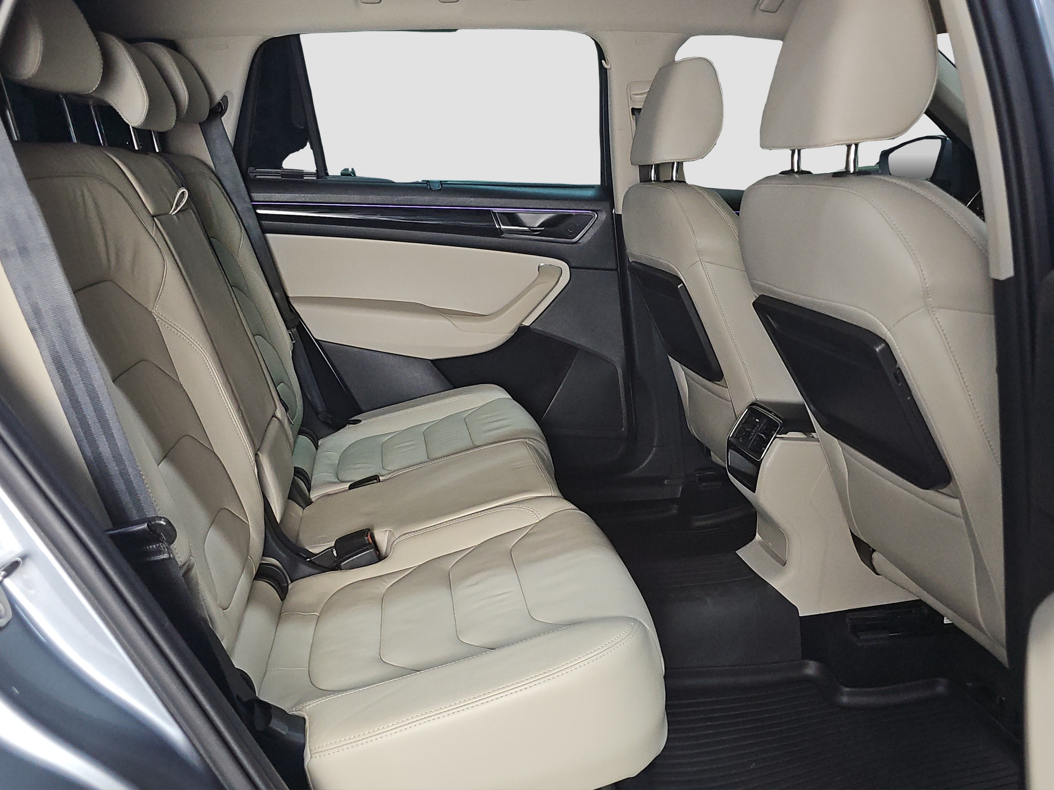 
								Škoda Kodiaq 4X4/AUTO full									