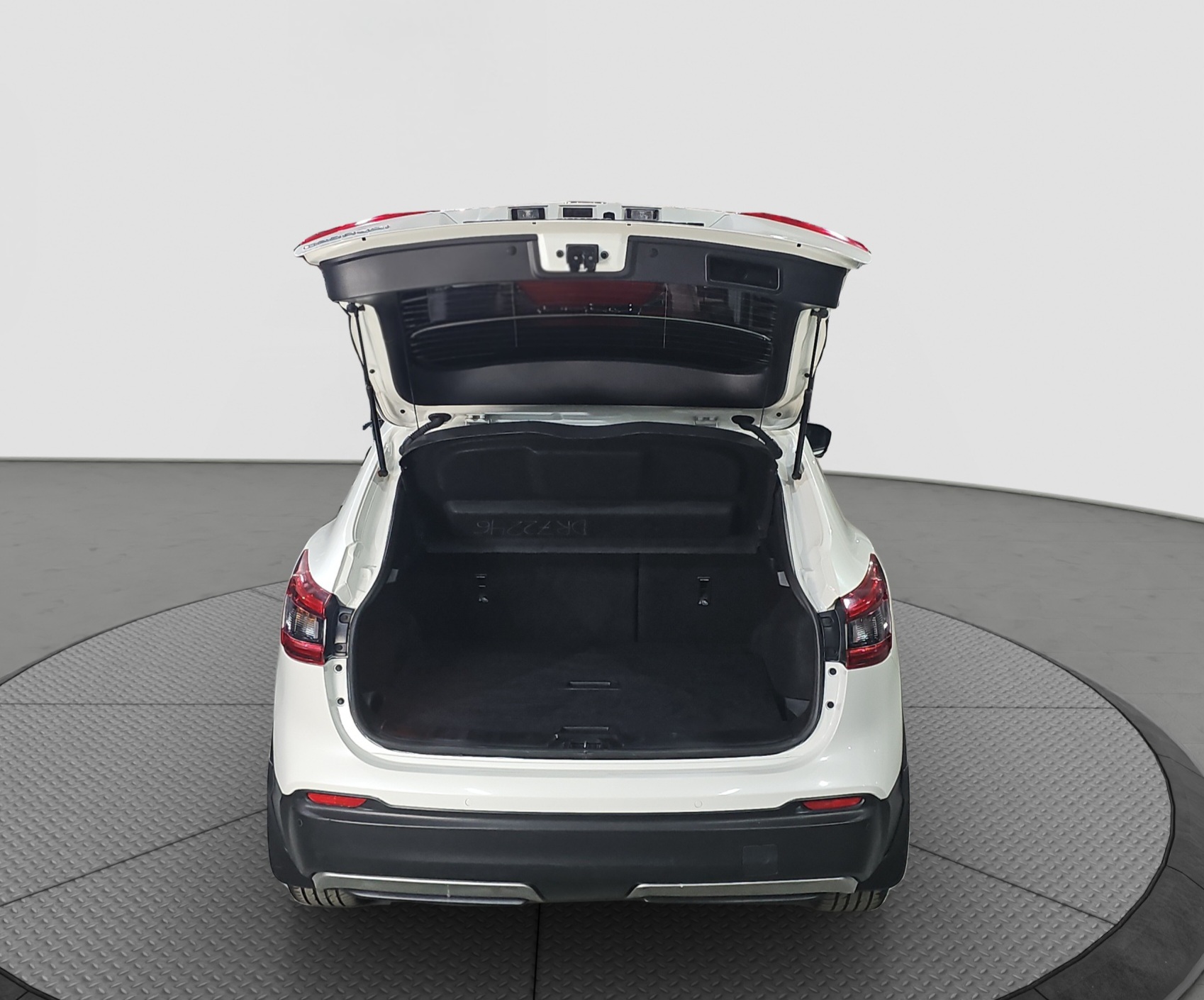 
								Nissan Qashqai TEKNA 2019. godište full									