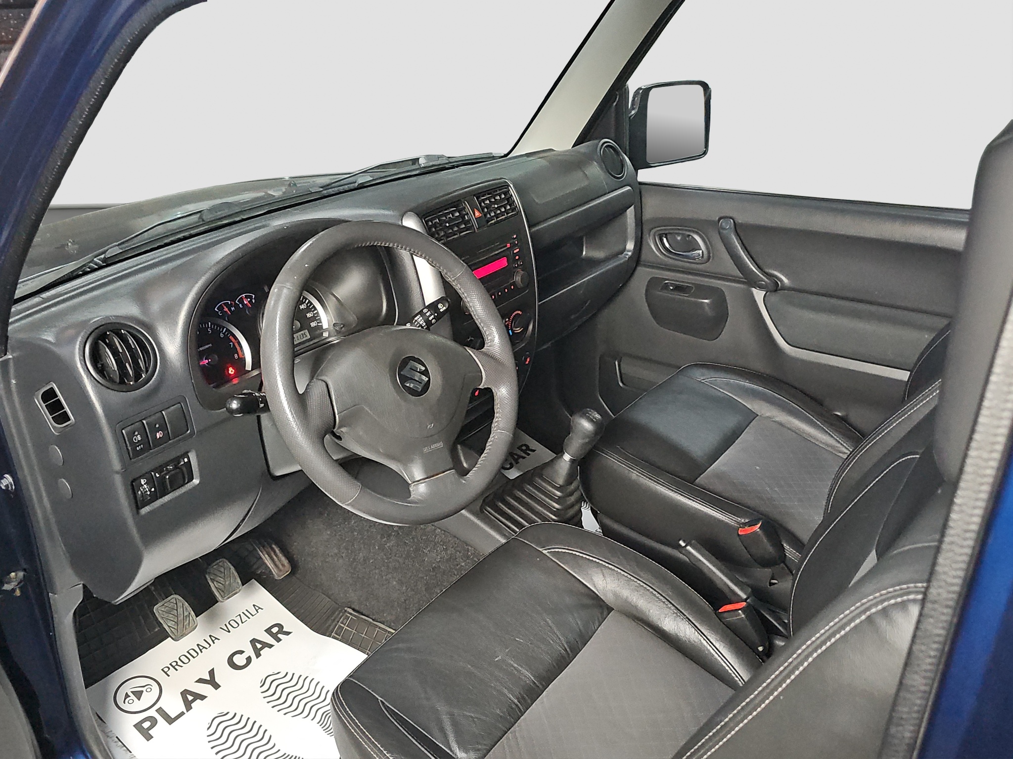 
								Suzuki Jimny full									