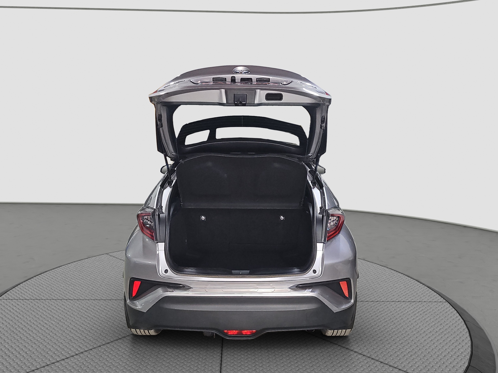 
								Toyota C-HR FU.LL full									