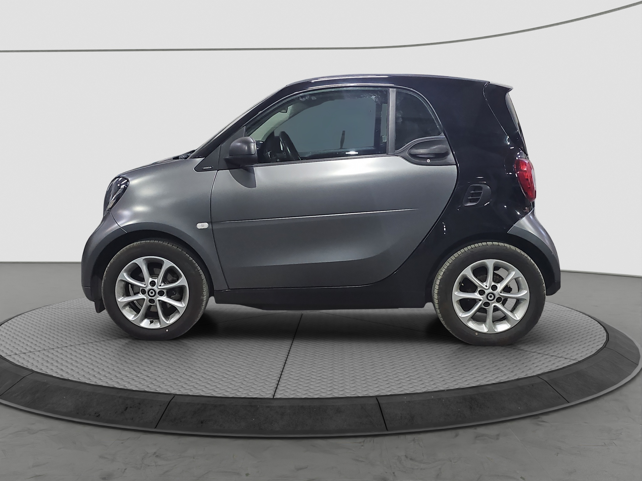 
								Smart EQ fortwo full									