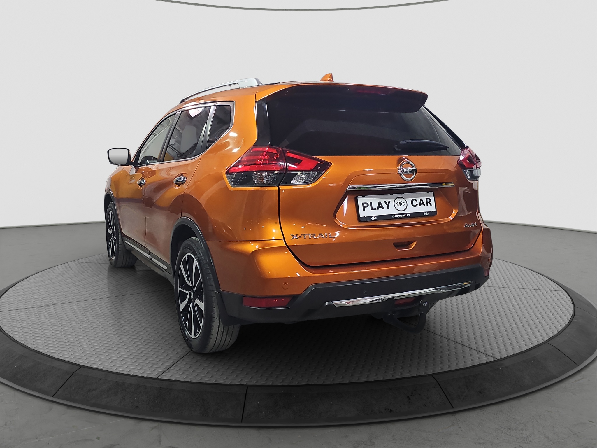 
								Nissan X-Trail TeknaPlus/7sed/AUTO full									