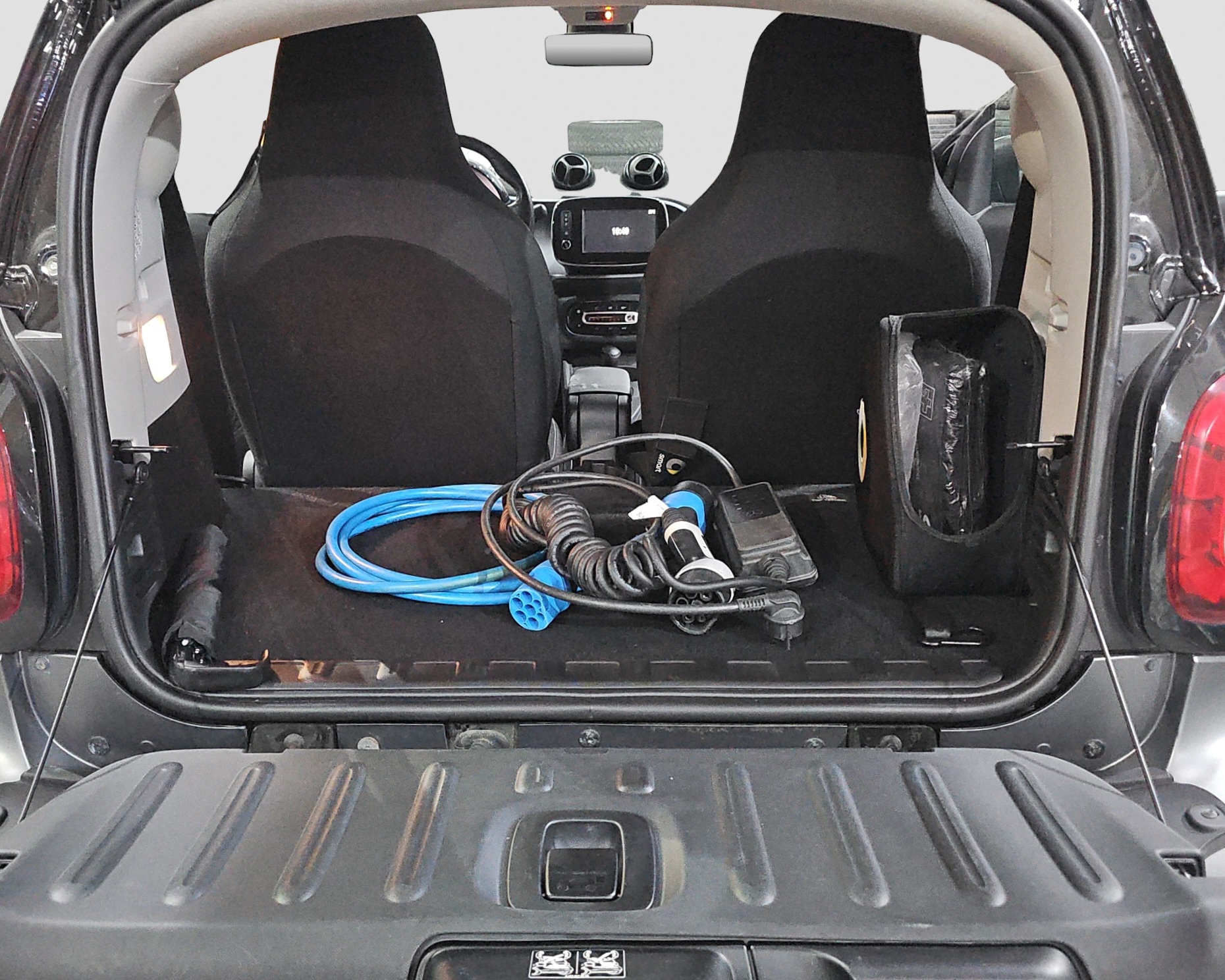 
								Smart EQ fortwo full									