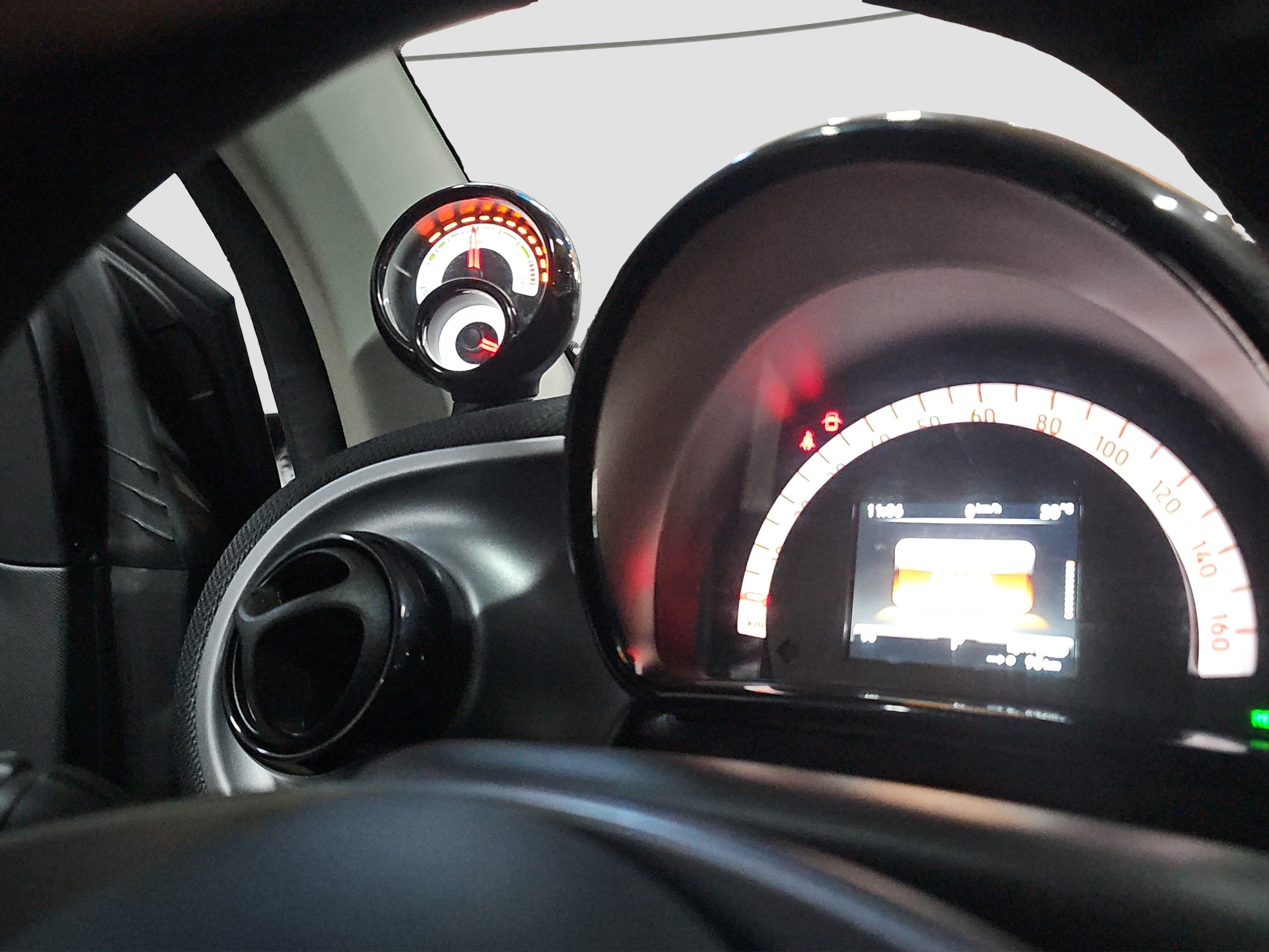 
								Smart EQ fortwo full									