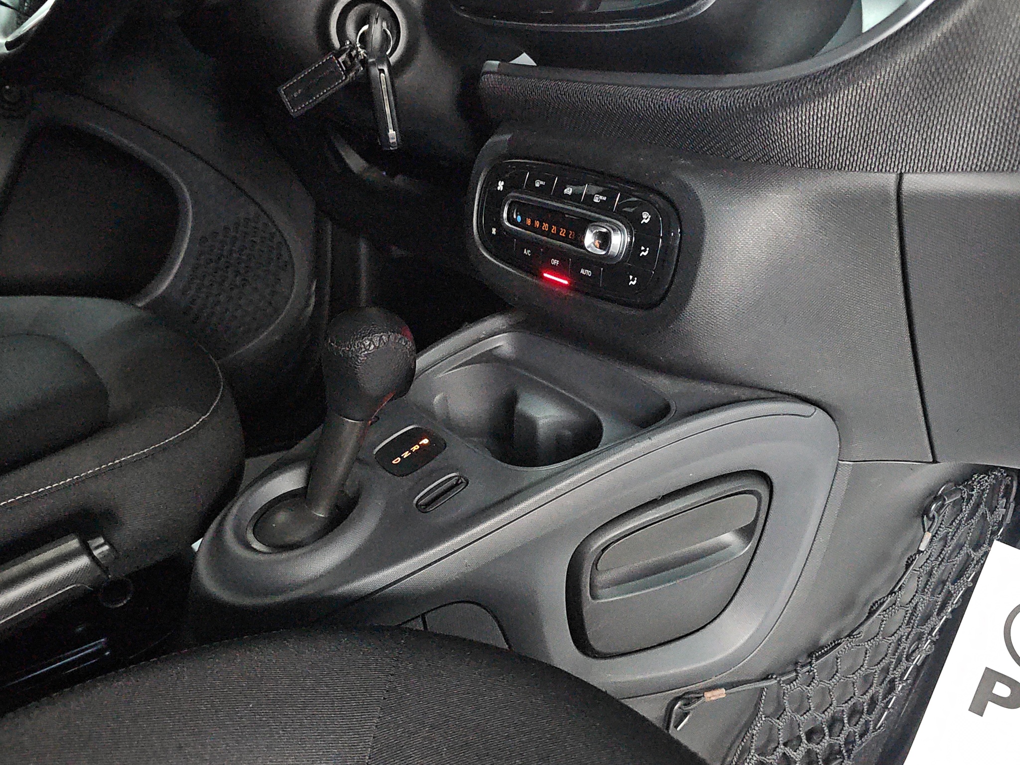 
								Smart EQ fortwo full									